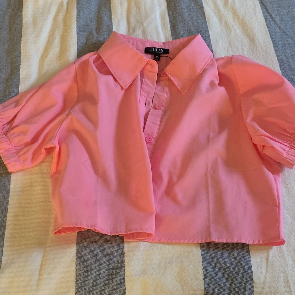 Pink Button-Up cropped Shirt